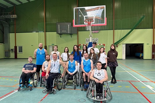 Mecz pokazowy KSS Mustang – sport bez barier!