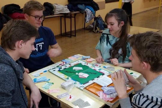 Pierwsze spotkanie z grami planszowymi