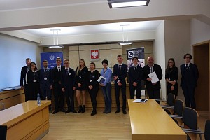 Turniej debat oksfordzkich o tematyce społeczno-prawnej