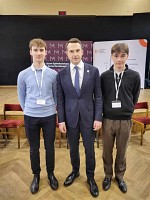 Wielkopolski Okrągły Stół Uczniowski "Młodzi w Unii Europejskiej"