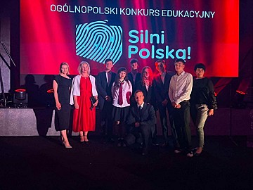 Laureaci ogólnopolskiego konkursu "Silni Polską!"
