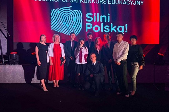 Laureaci ogólnopolskiego konkursu "Silni Polską!"
